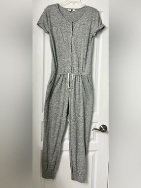 GAP Kids Heather Gray Short-Sleeve Knit One-Piece Romper